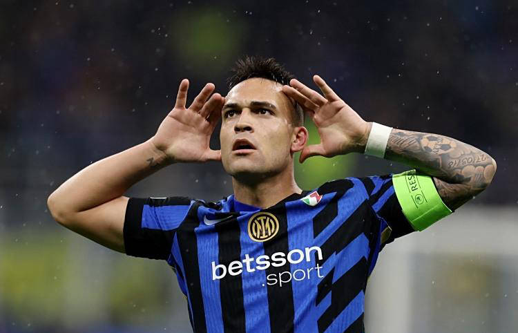 如前锋位置, 技水平, 赛季意大利 如前锋位置, 技水平, 赛季意大利